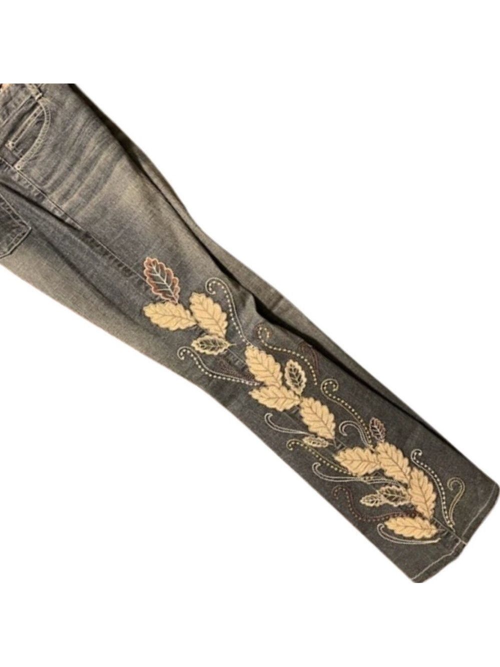 $149 Lucent Vintage Embroidered Jeans Bell Bottoms